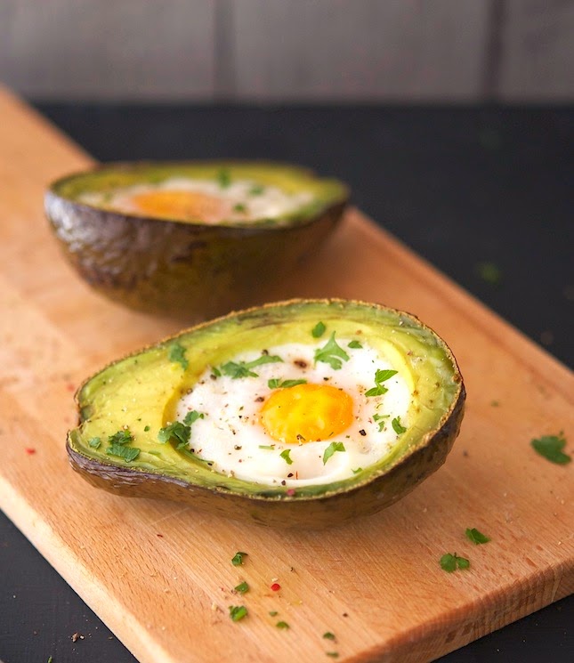 Eggs Baked In Avocado Boats Eggs Baked In Avocado Boats