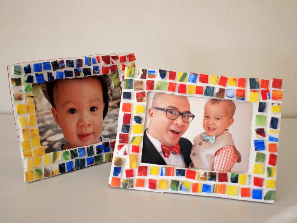 Painted Mosaic Styrofoam Tile Picture Frame Pink Stripey Socks