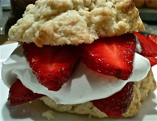 vegan strawberry shortcake