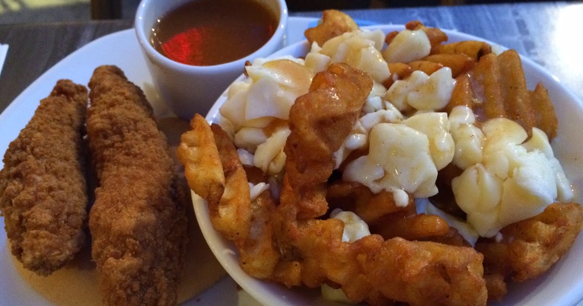 Waffle Fries Poutine From StHubert (Secret Menu) / セント ヒューバートのワッフルフライ