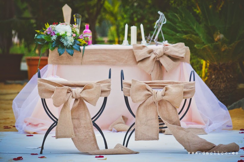 set de ceremonia en tela de saco , raso rosa palo y tul