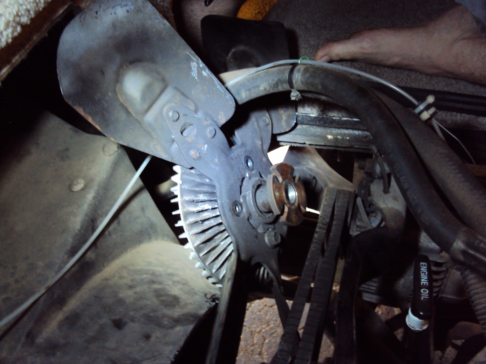 WanderMan Tackling The More Difficult Engine Fan Clutch Replacment