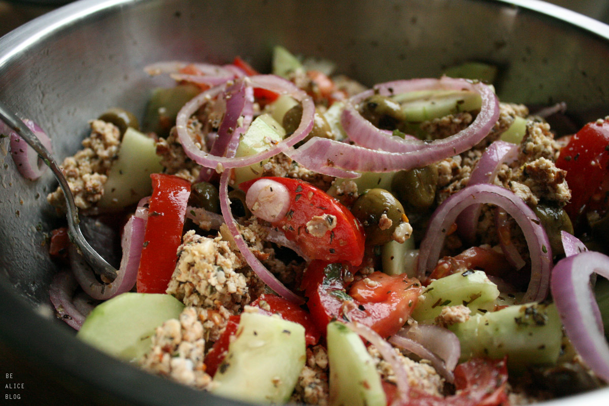 Greek Salad (+ raw vegan Feta Cheese)