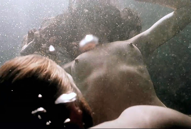 Kelly Preston & Diversified Bare Scientologists 438 Juliette+Lewis+(14)