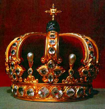 Official and Historic Crowns of the World and their Locations: Italy 37 Germany 38