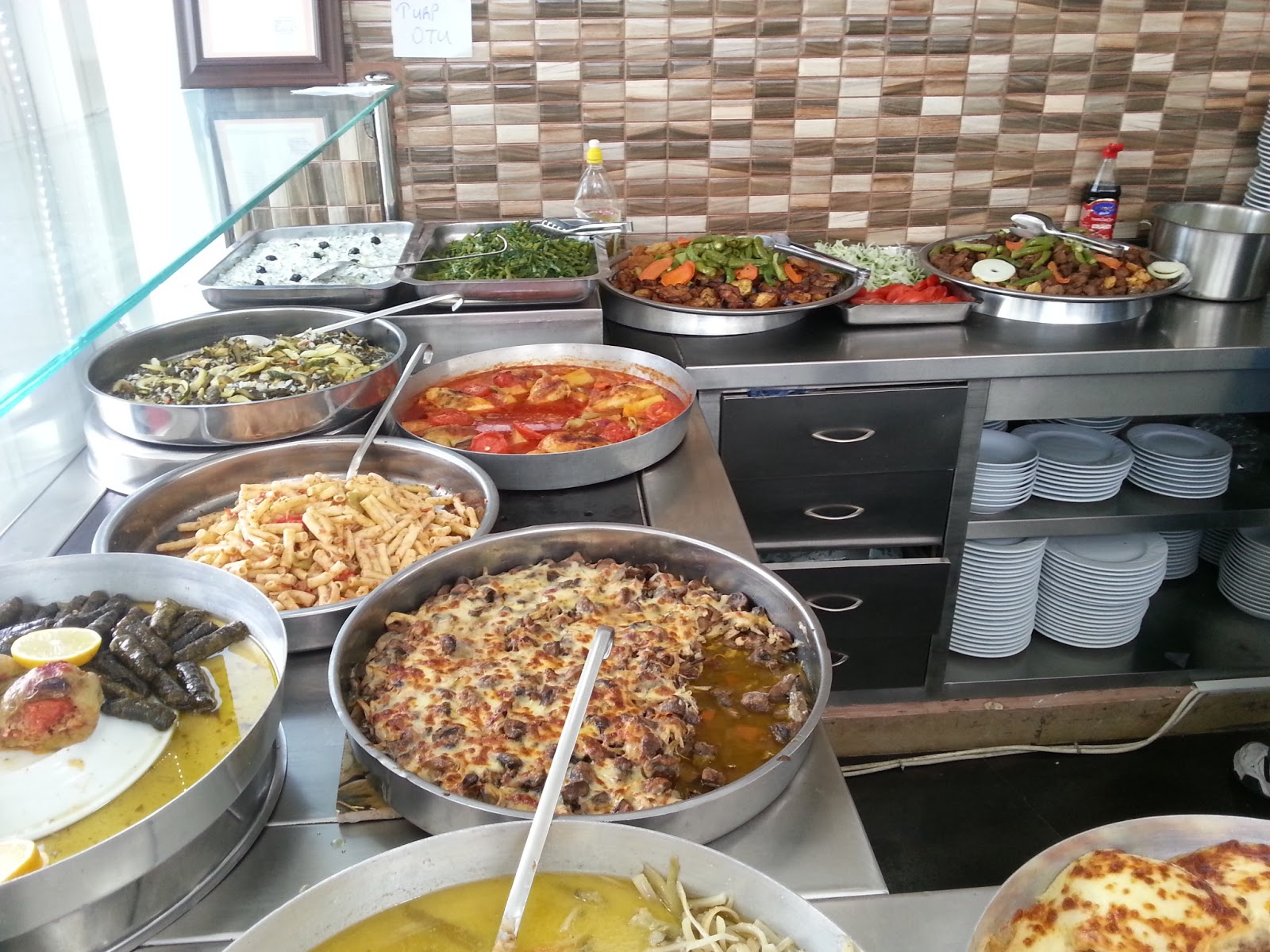 Mutfagin Delisi Roportaj 1 Izmir Girit Lokantasi