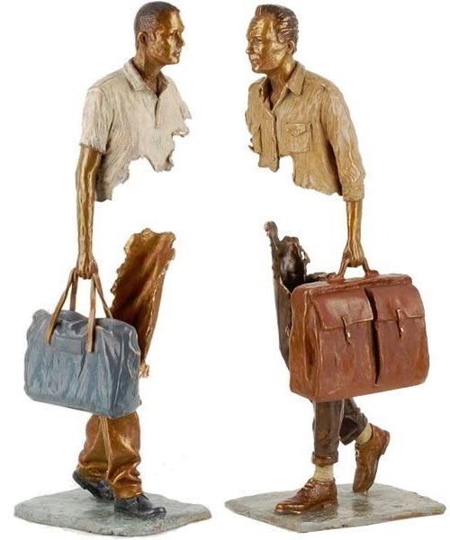 03-French-Artist-Bruno-Catalano-Bronze-Sculptures-Les Voyageurs-The-Travellers-www-designstack-co
