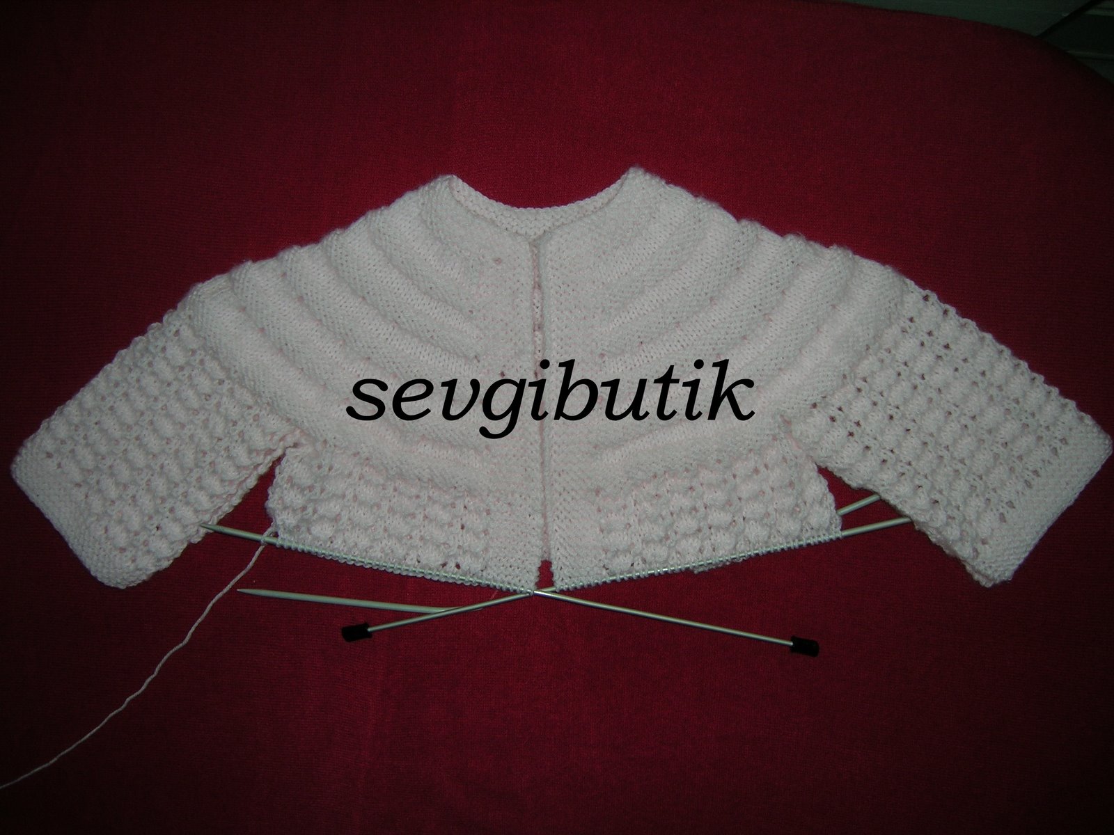 SEVGİ BUTİK Defne�nin pembe hırkası ve şapkası(yakadan