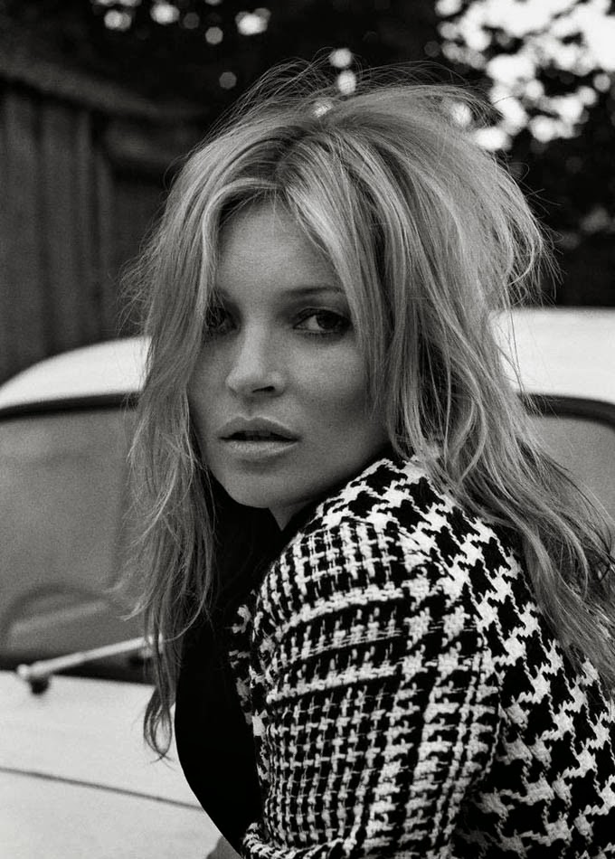 Black & White photo Kate Moss photographer Lasse Flоde
