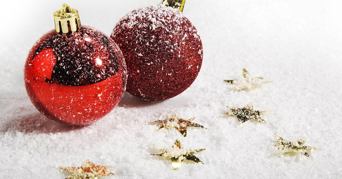 Kerst wallpaper met rode kerstballen Mooie Leuke Achtergronden Voor