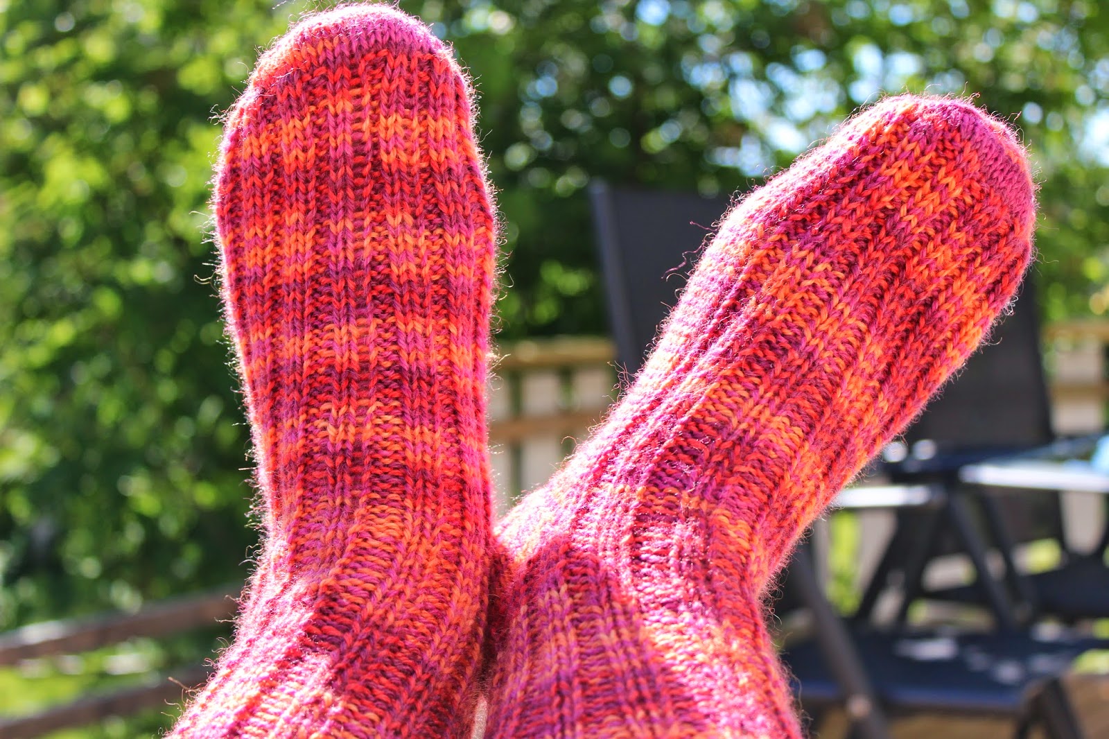 Bilde Av Opplegg Av Masker På Strikkepinner