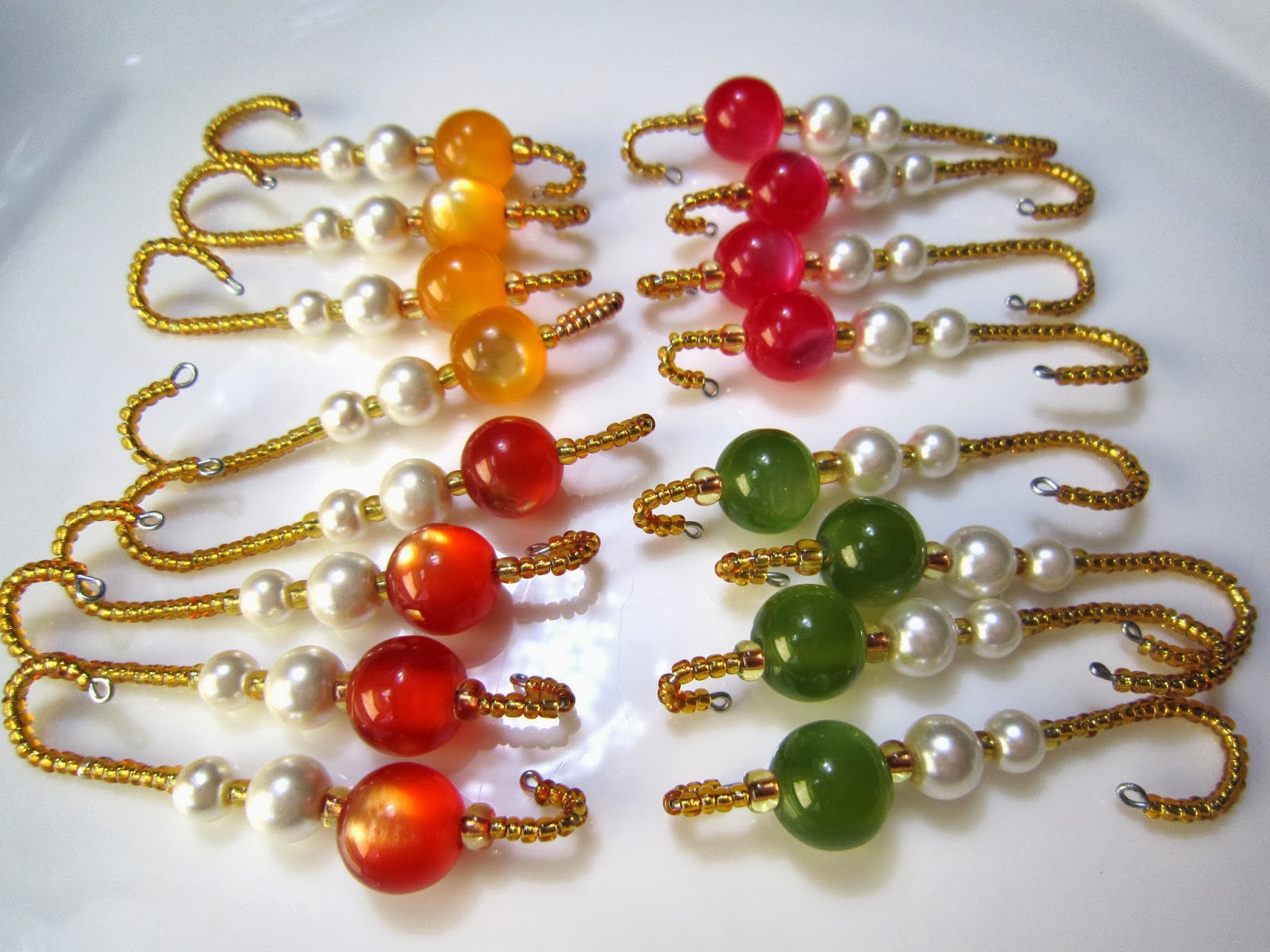 Magical Crafts Cats Eye and Pearls Beaded Ornament Hooks