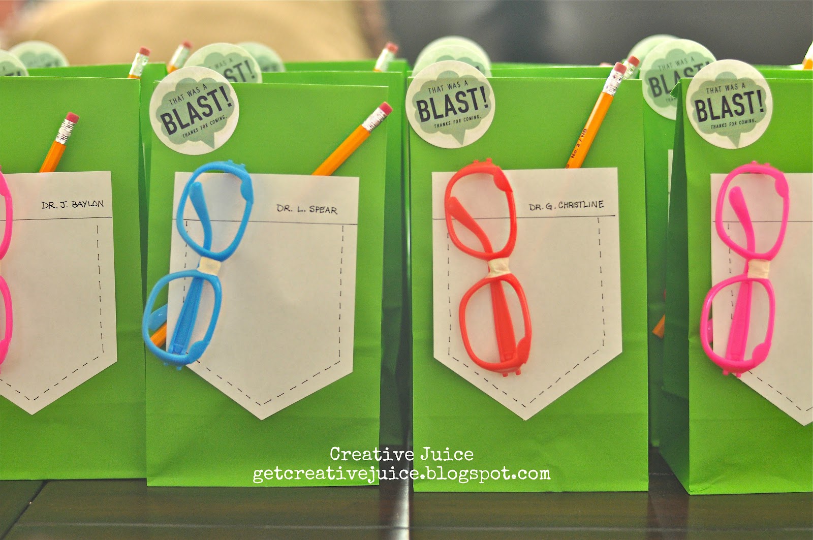 {science party} FAVORS & DECORATIONS & COSTUMES