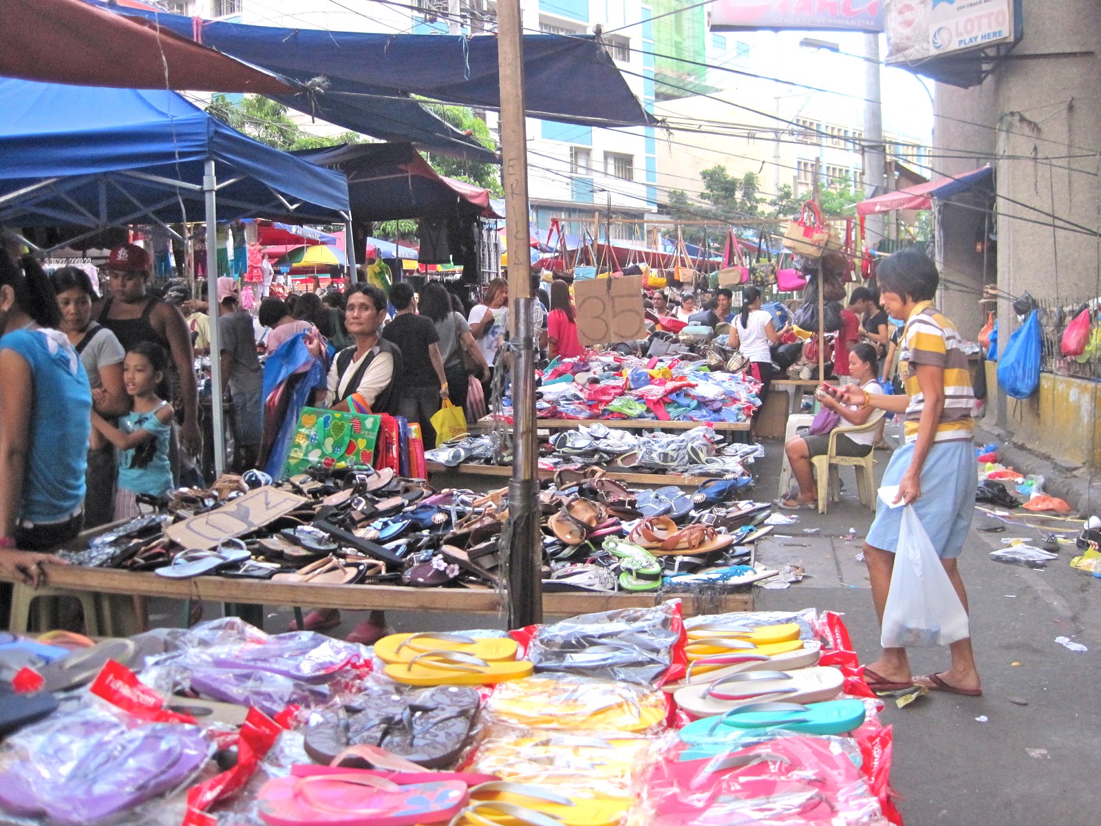 Divisoria Market in Manila Shopping in Manila, Philippines Justgola