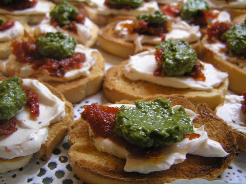 Sundried Tomato Basil Pesto Canapes Easy