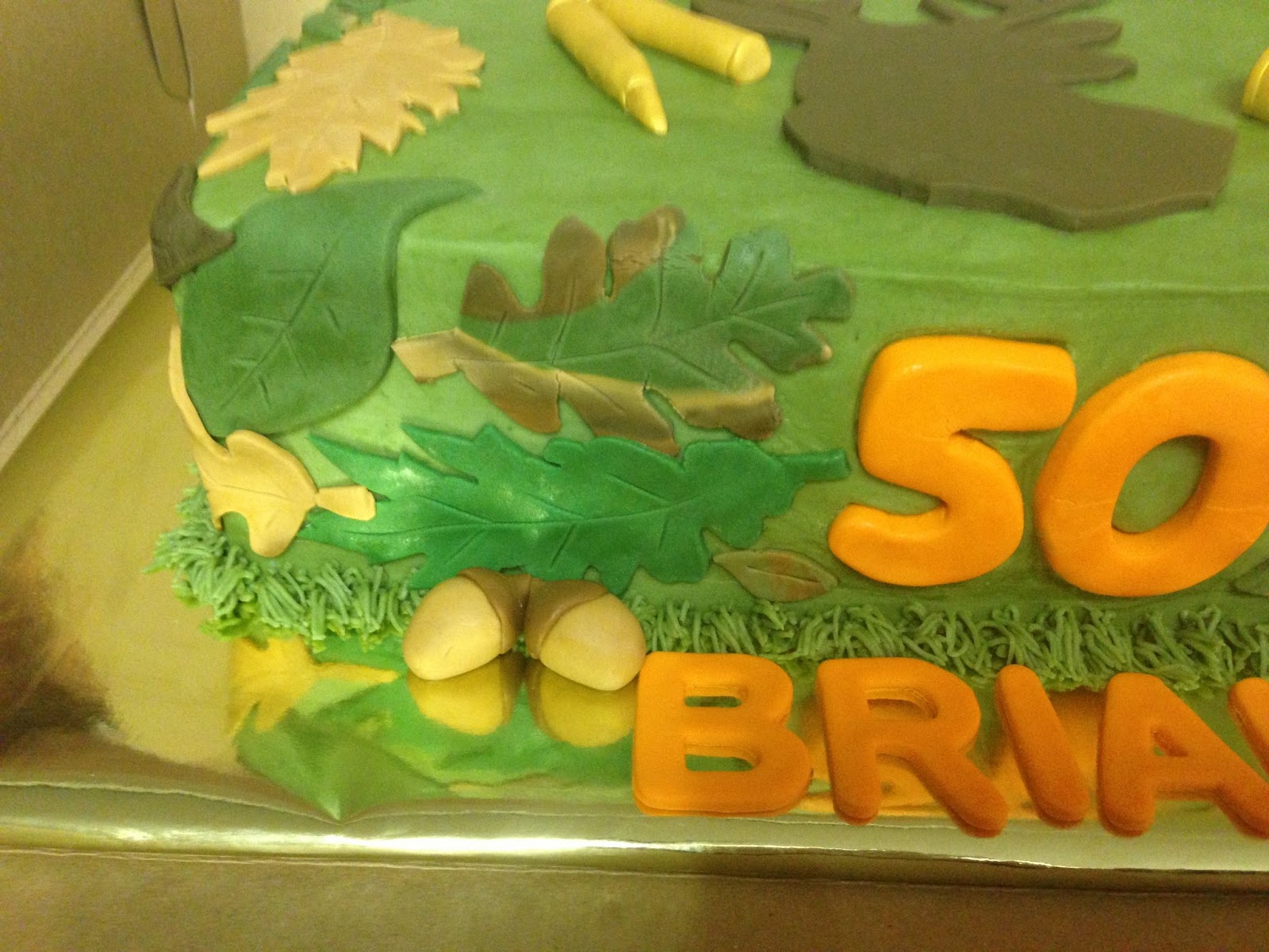 Cakes by Mindy: Deer Hunting Cake 9" x 13"