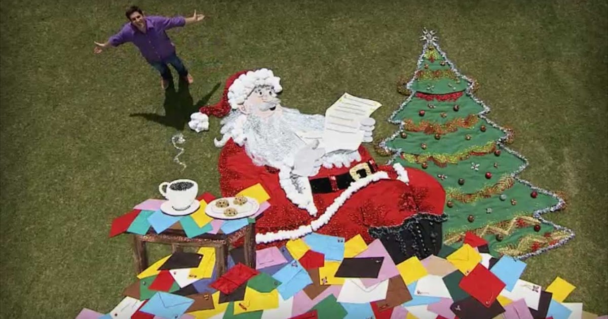 Ilustrador Alexiev Gandman Navidad en Art Attack por Disney Junior