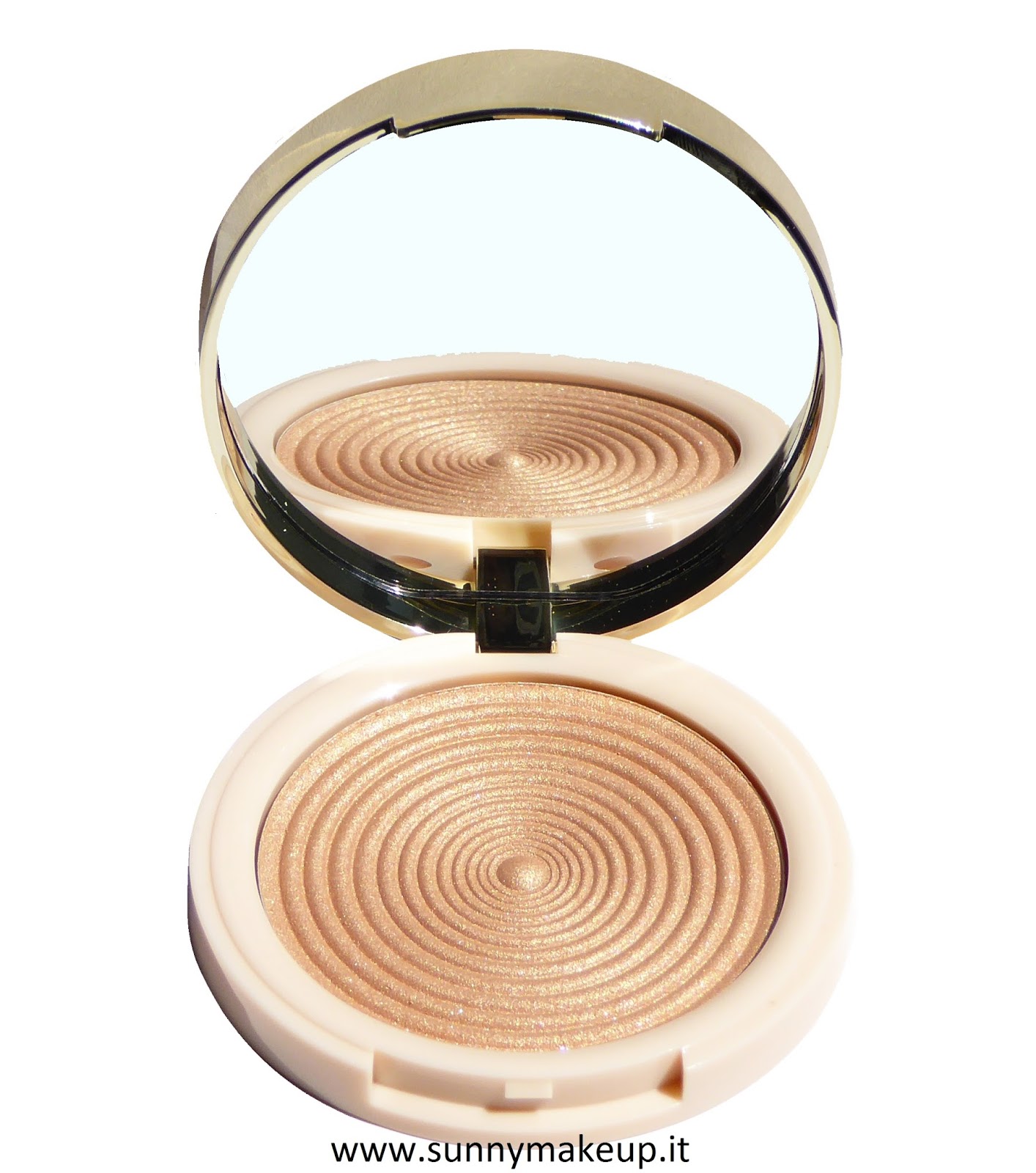 Pupa - Like A Doll Golden Infusion. Illuminante Viso nella colorazione 001. Pupa - Like A Doll Golden Infusion. Illuminante Viso nella colorazione 001.