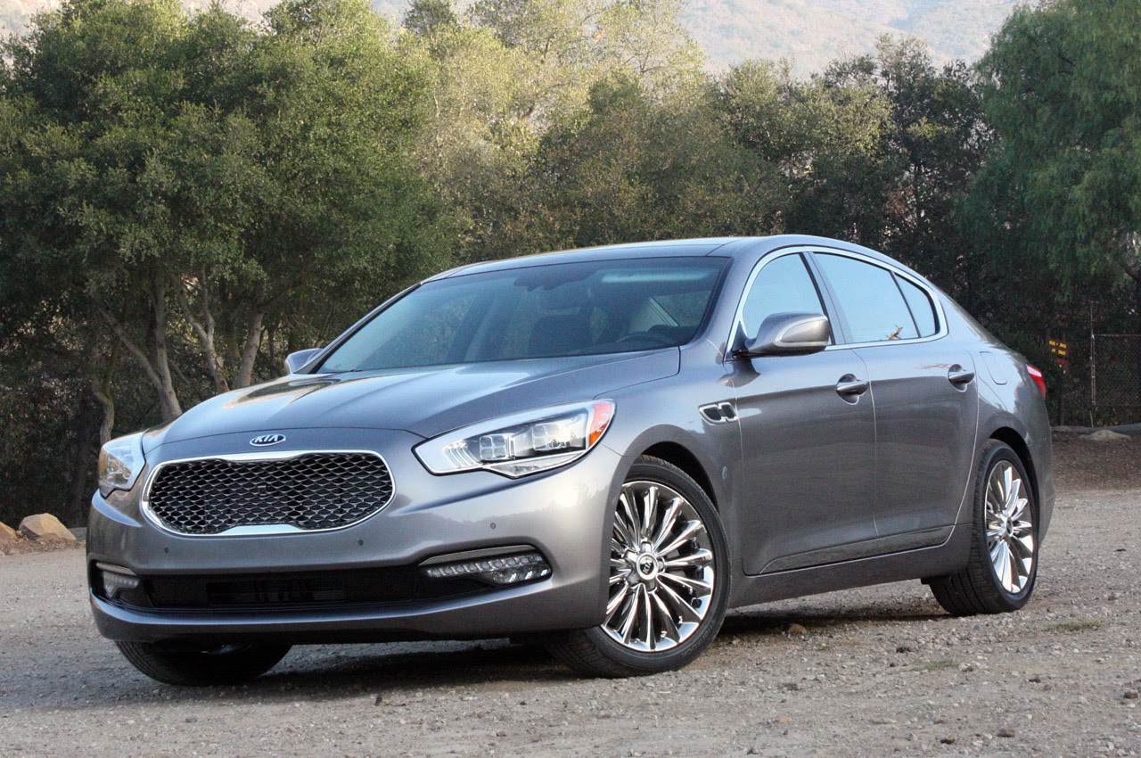 © Automotiveblogz 2015 Kia K900 V8 First Drive Photos