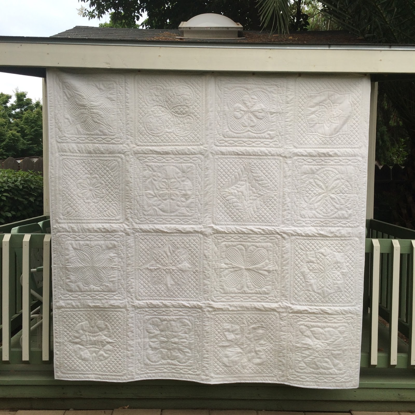 Live a Colorful Life The White Quilt And the story of why it took