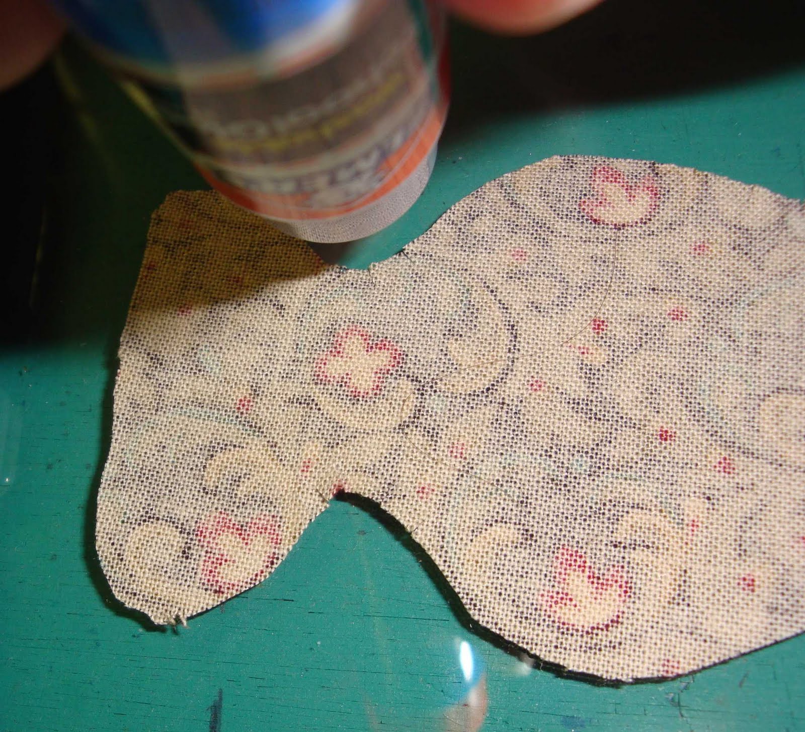 FABRIC THERAPY Glue stick applique, the tutorial PART ONE...