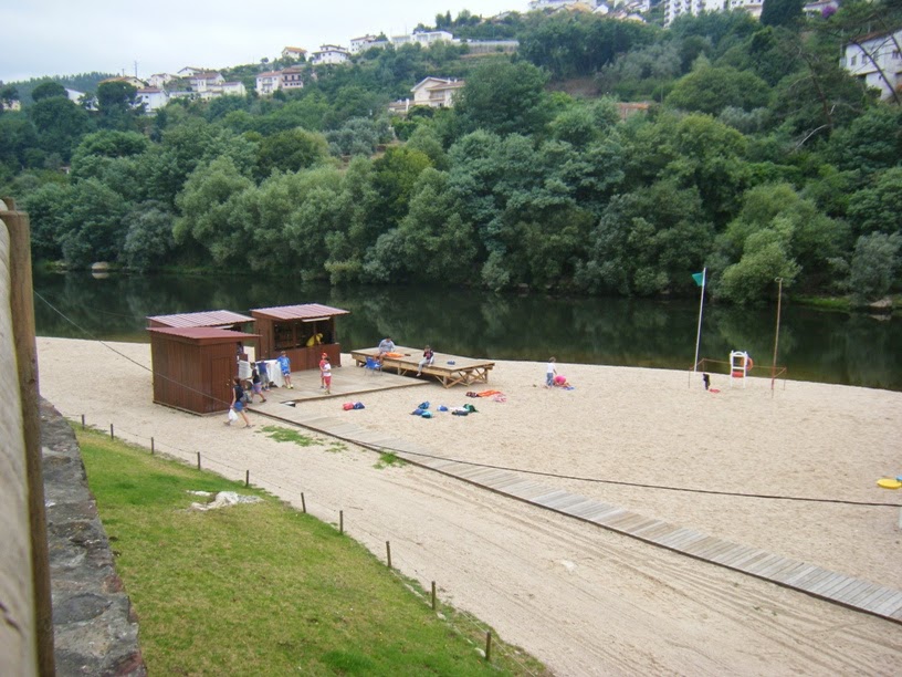 Zona de Fluvioteca na Praia