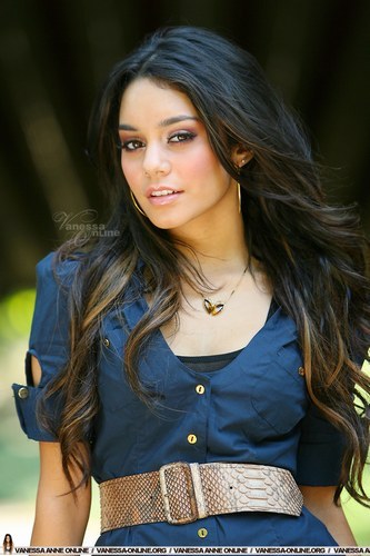 vanessa anne hudgens hot
