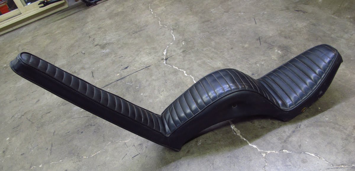 Freedom Machinery & Acc King and Queen seat FOR SALE