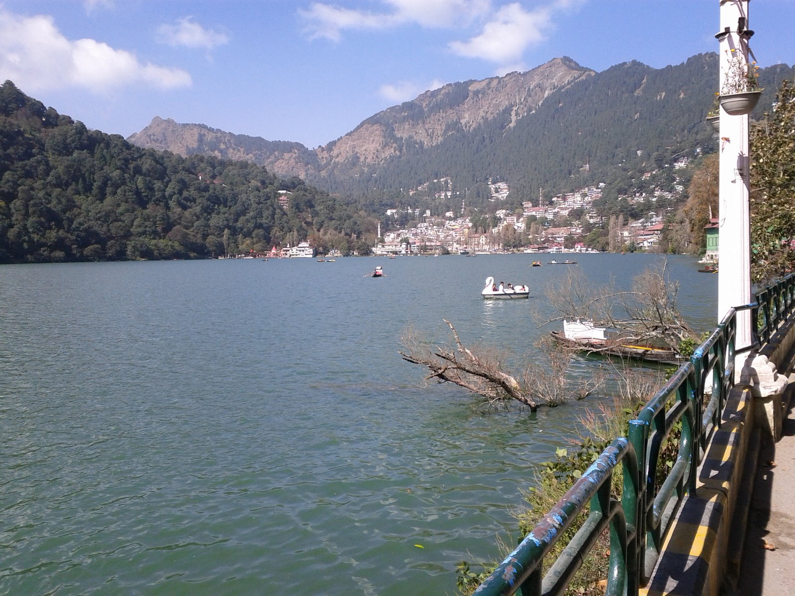 Ten Seas Lad: Nainital: the other other Switzerland