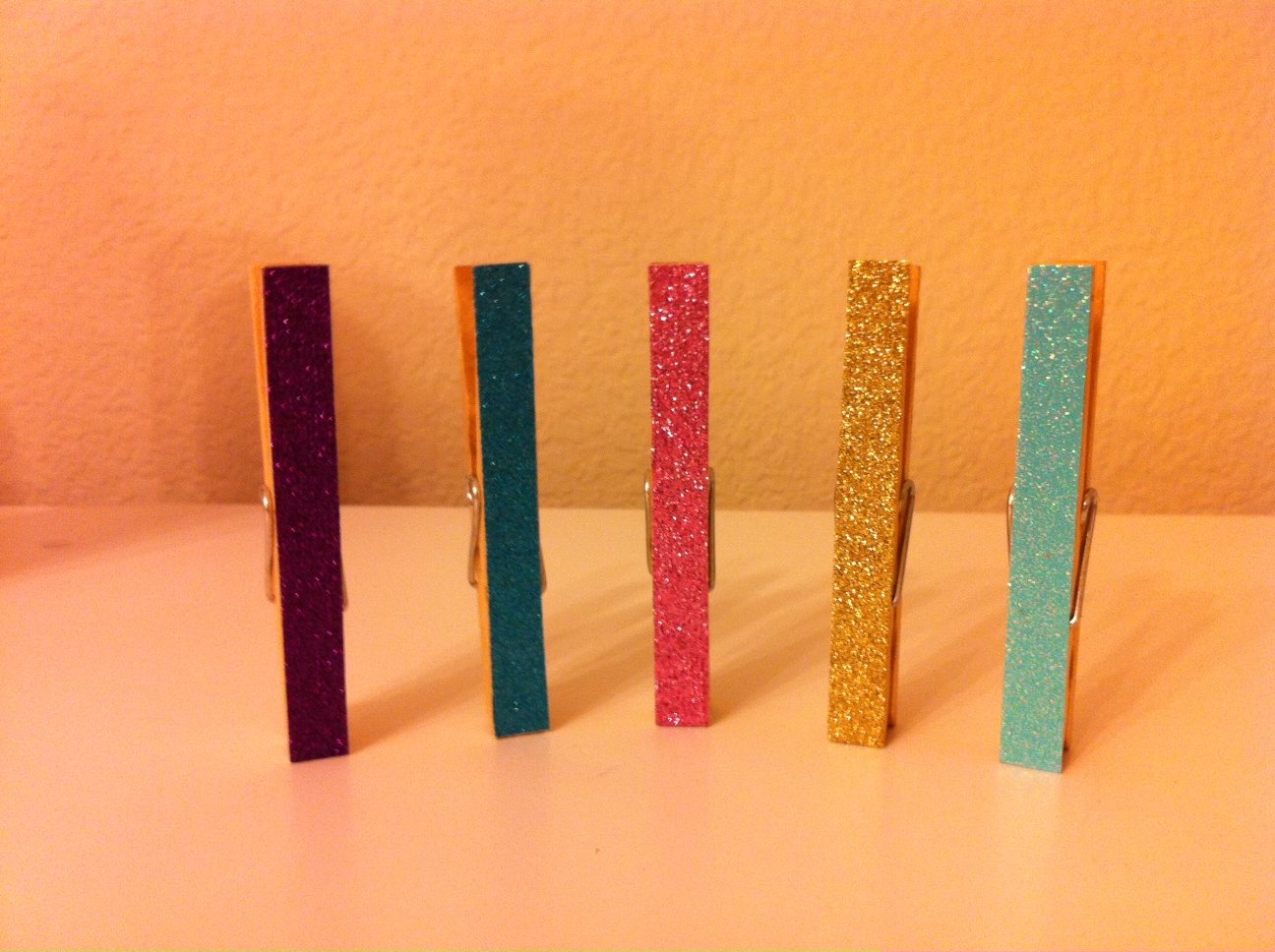 OCD Scrapology Glitter Clothespin