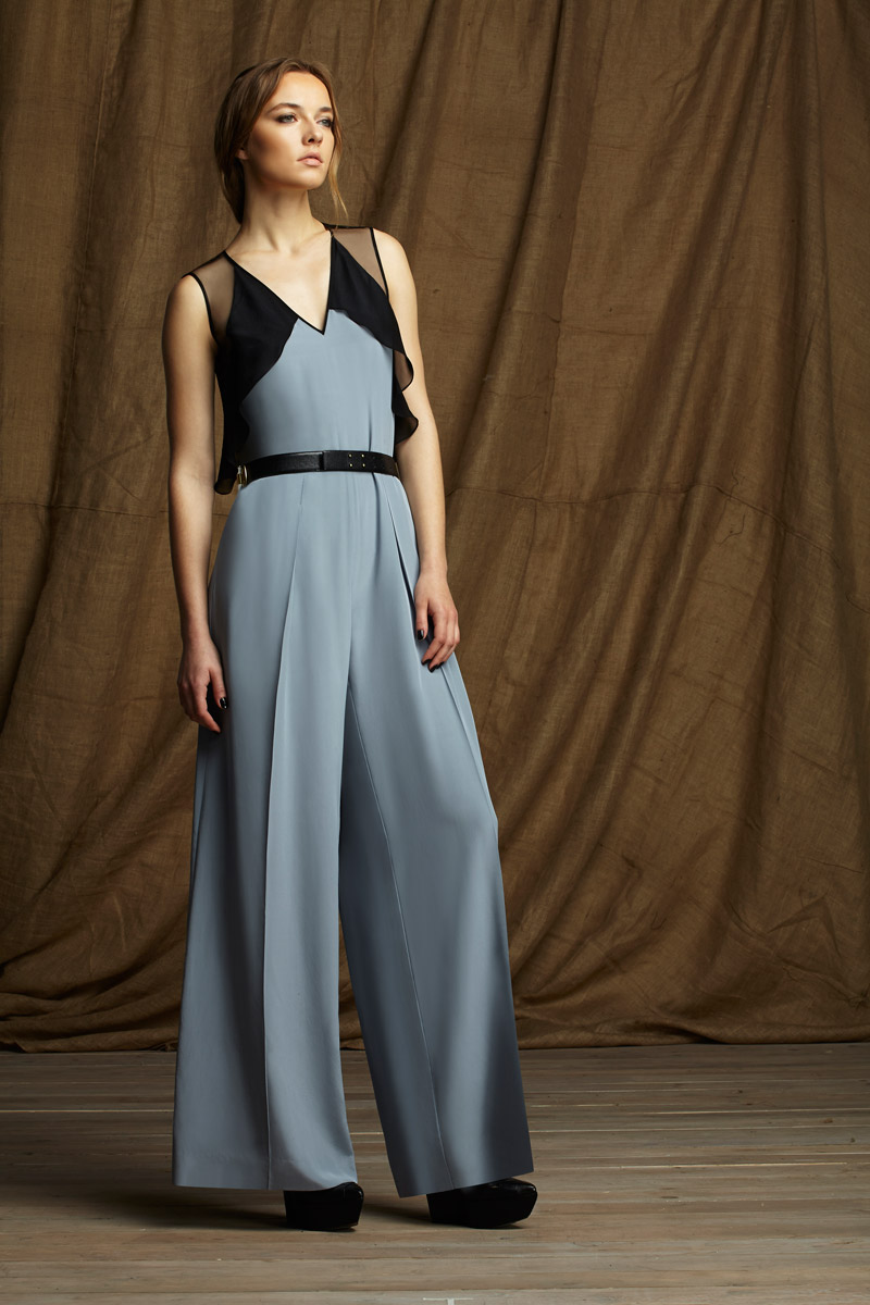 2019 year look- Pre-fall marchesa collection 2019 year for women- Pre-fall marchesa collection