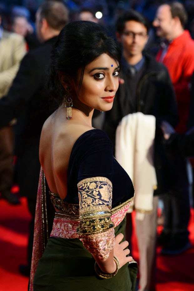 Bollywood Actresses Pictures Photos Images: Tamil Movie Actress Shriya