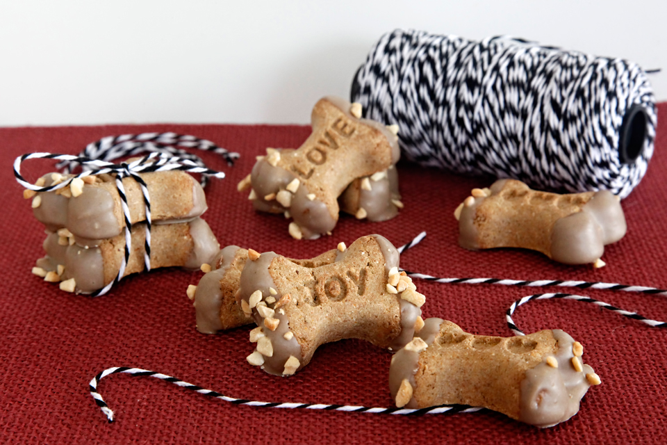 Dalmatian DIY {RECIPE} Carob Dipped Dog Biscuits with Peanut Sprinkles