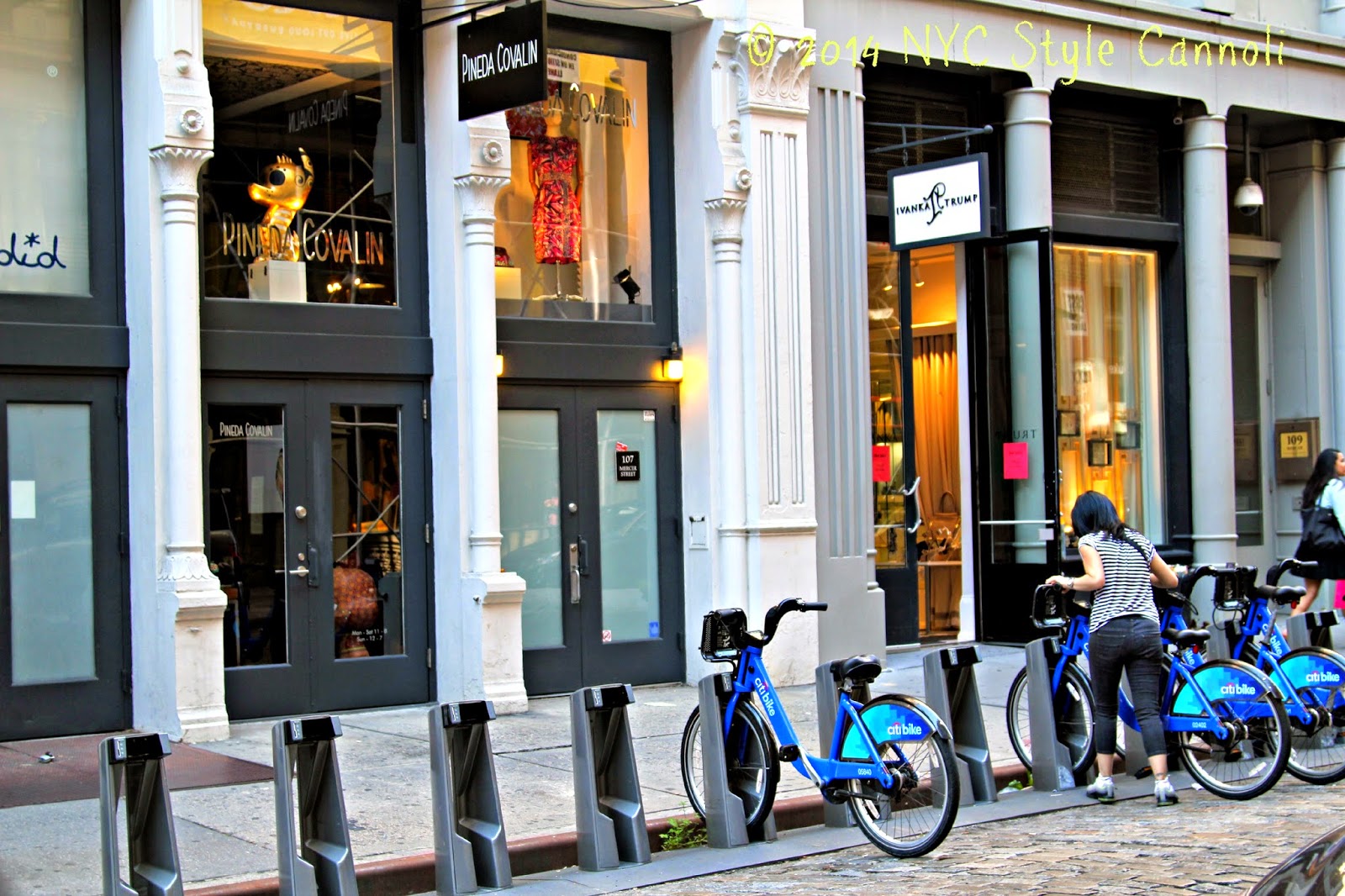 Cupcake in Soho, New York City NYC, Style & a little Cannoli