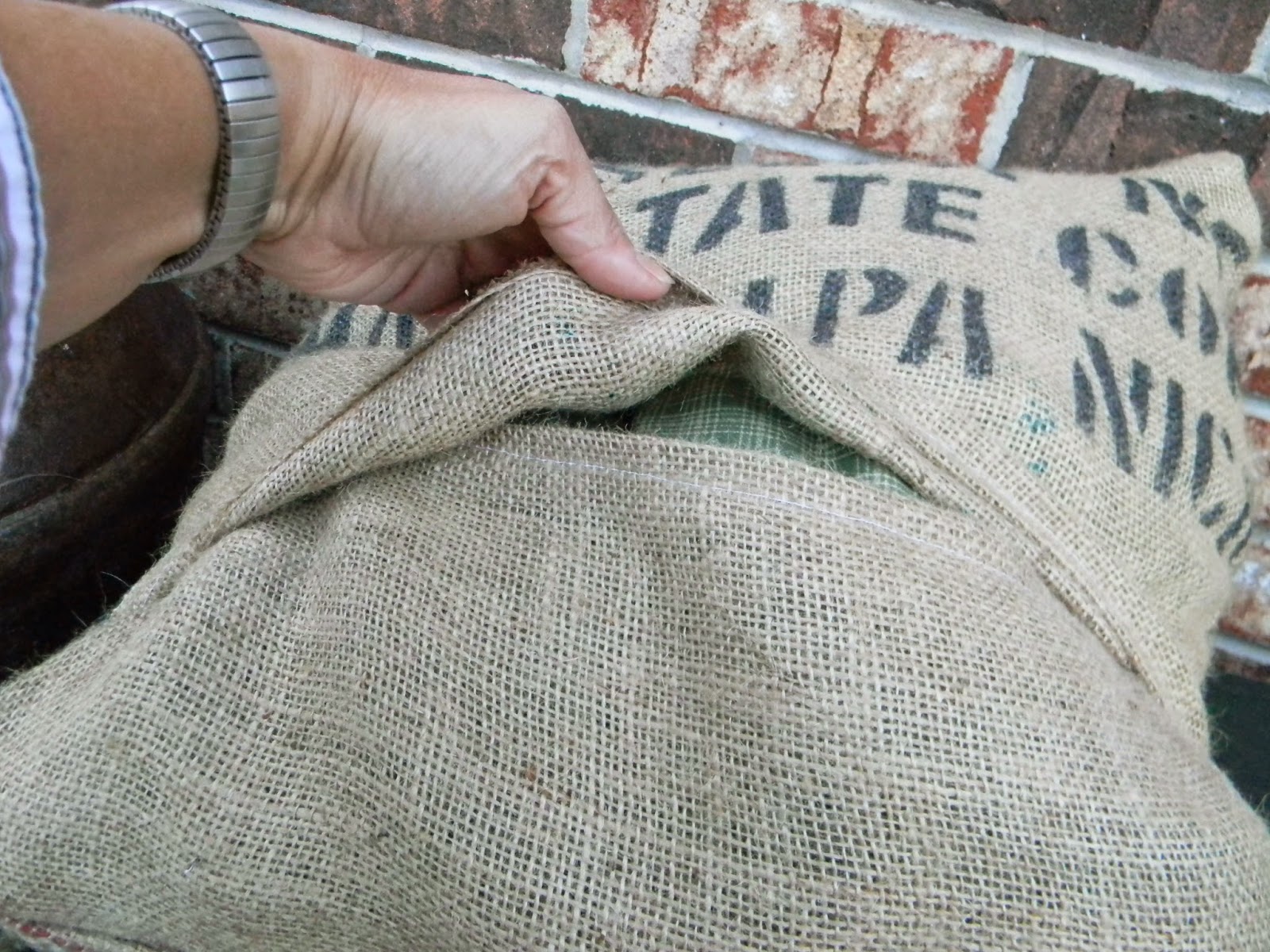 Artistic Endeavors 101 Burlap Pillow Cover from A Coffee Sack...