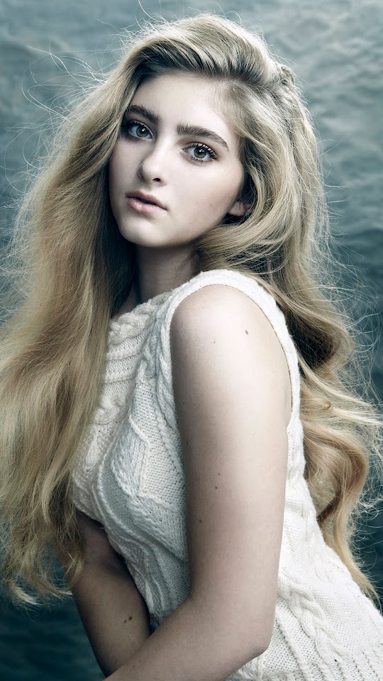 Willow Shields Actress Android Wallpaper