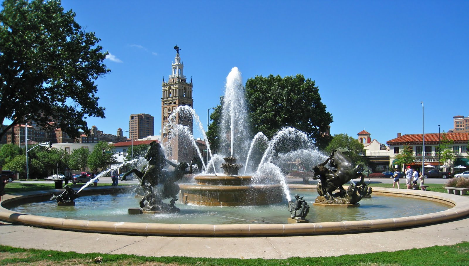 Kansas City Daily Photo JC Nichols Fountain