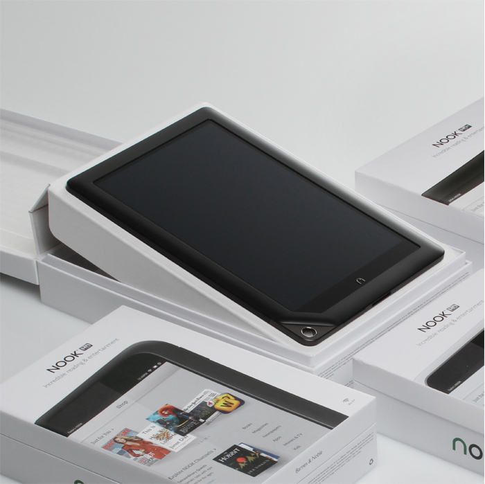 Barnes & Noble HD+ Tablet on Packaging of the World Creative Package