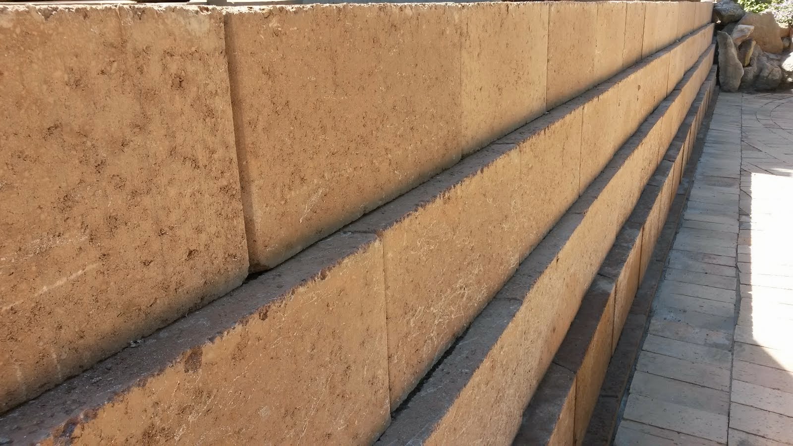 Smooth Face Retaining Wall