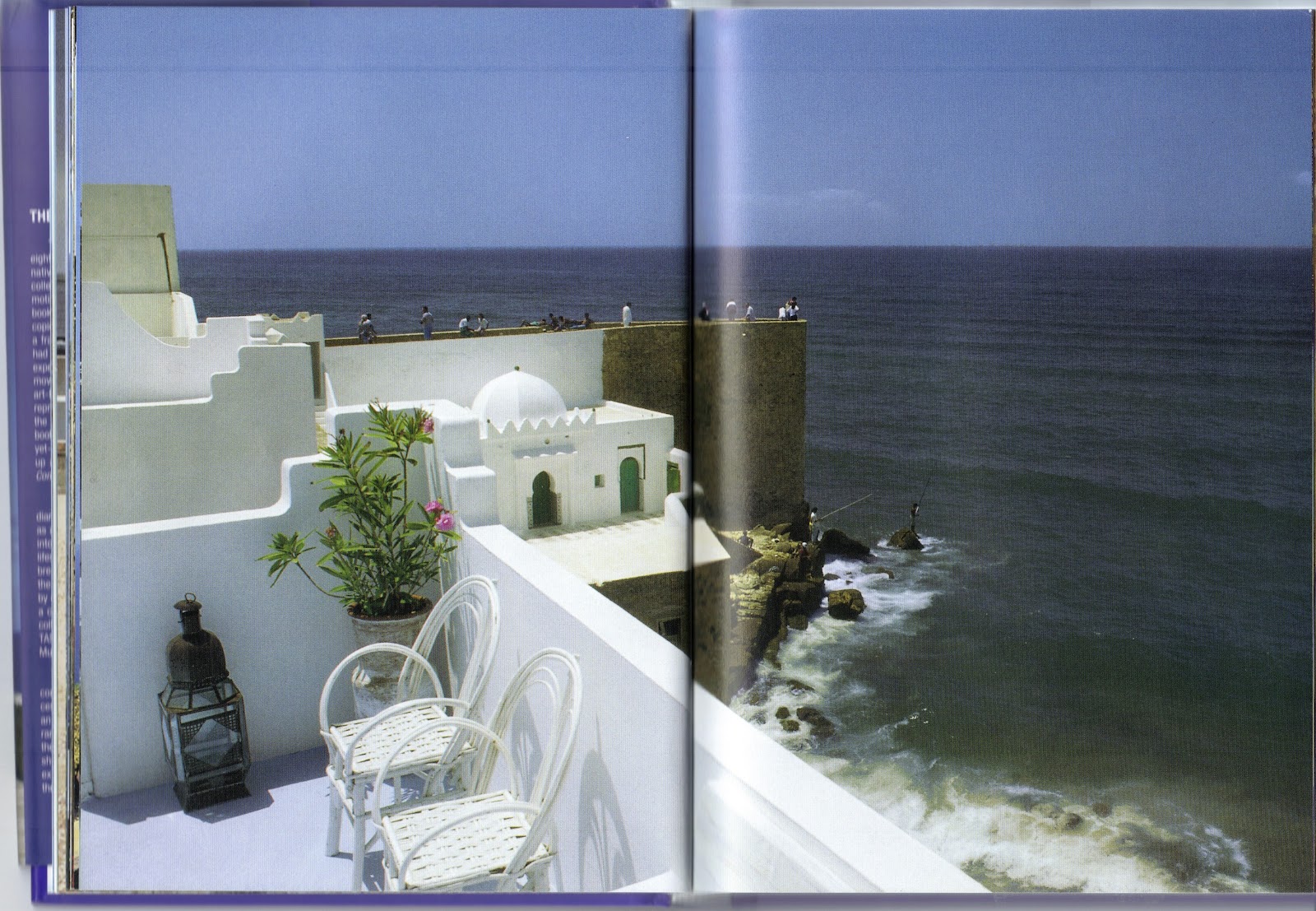 C side interior design: the unique greek style