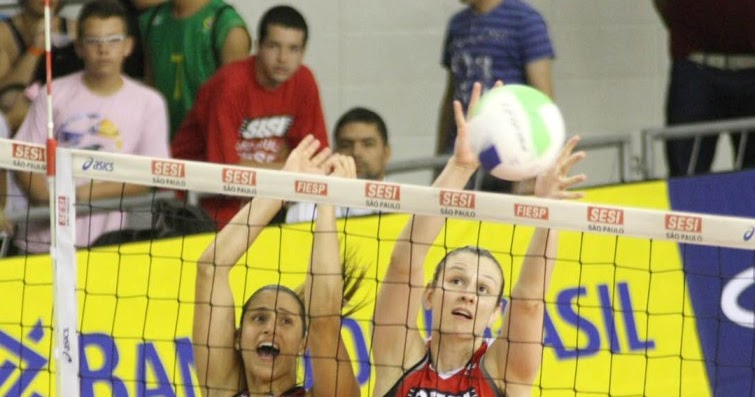 Marina Daloca acerta renovação com Sesi