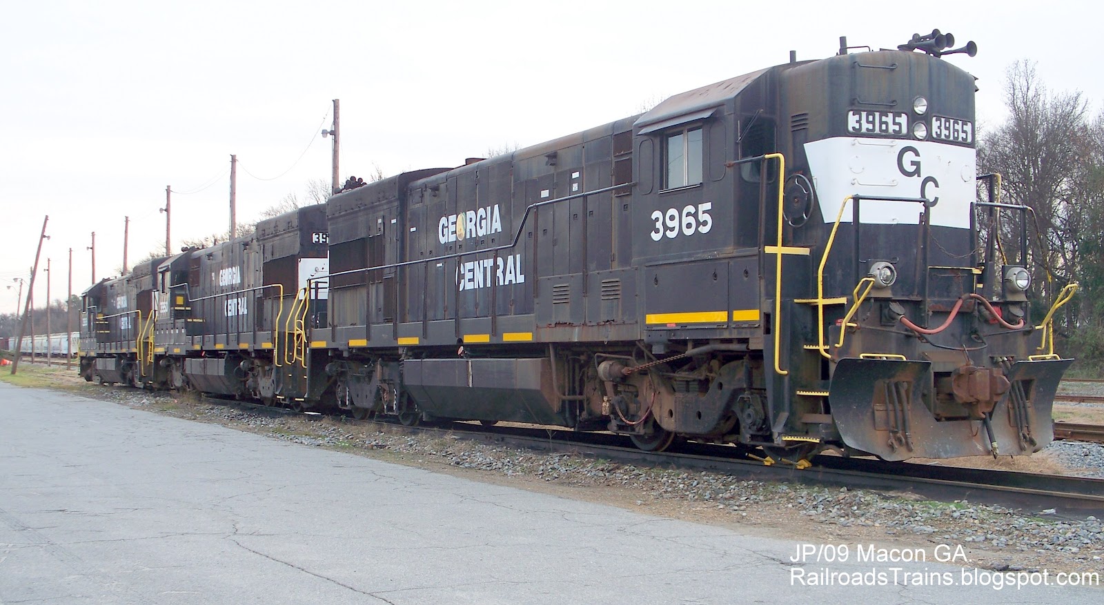 RAILROAD Freight Train Engine EMD GE Boxcar BNSF,CSX,FEC