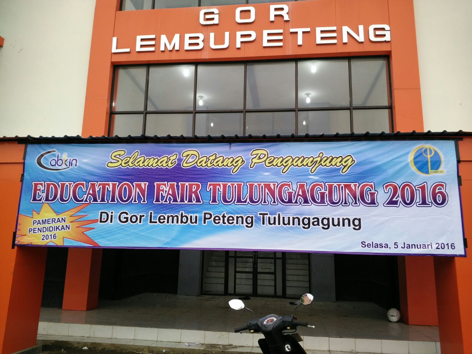 Prodi D3 Kebidanan Universitas Tulungagung Education Fair Tulungagung 2016