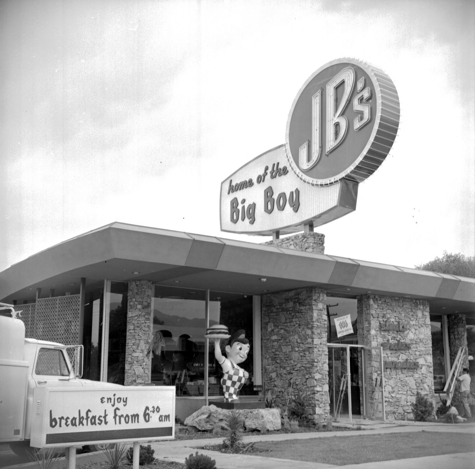 Brighton High Class of 1972 Steaks, Shakes and Pancakes in the Past