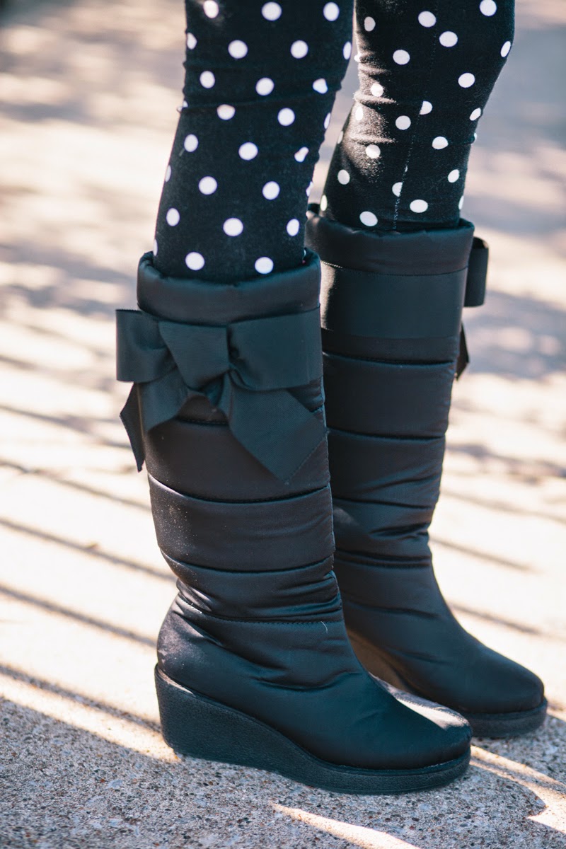 fuzzy sweater, polka dot pants, polka dot leggings, free people beanie, black beanie, black winter hat, kate spade boots, snow boots, boots with bow, maternity blog, maternity fashion, nashville blogger, fashion blogger