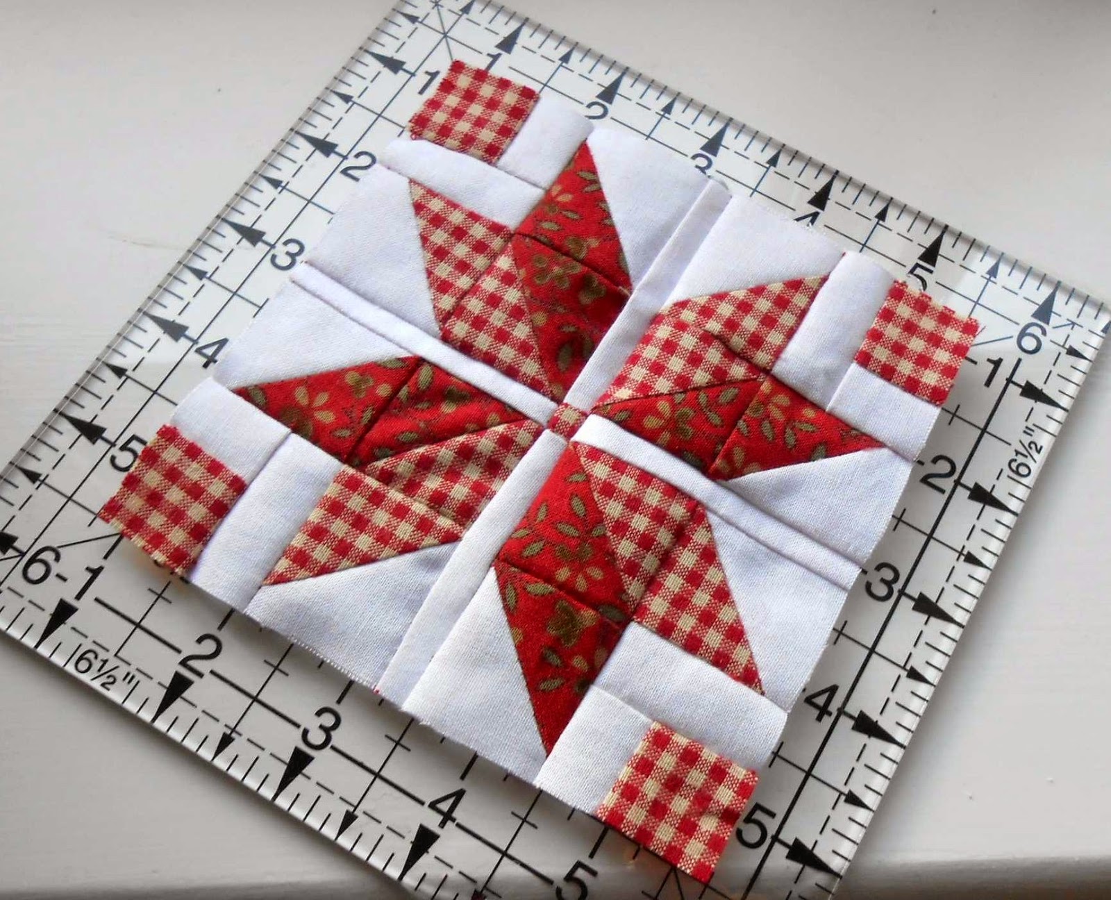 The Patchsmith Nordic Mini Quilt Sew Along