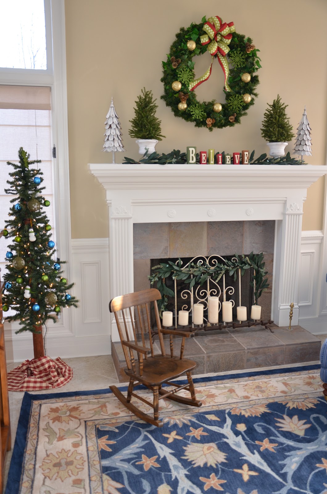 Artfully Designed Aged Cabin By Mohawk Flooring Is A 12mm 1 2 Thick Laminate Flooring Mohawk Treated Us To A Random Mohawk Flooring Flooring Floor Design