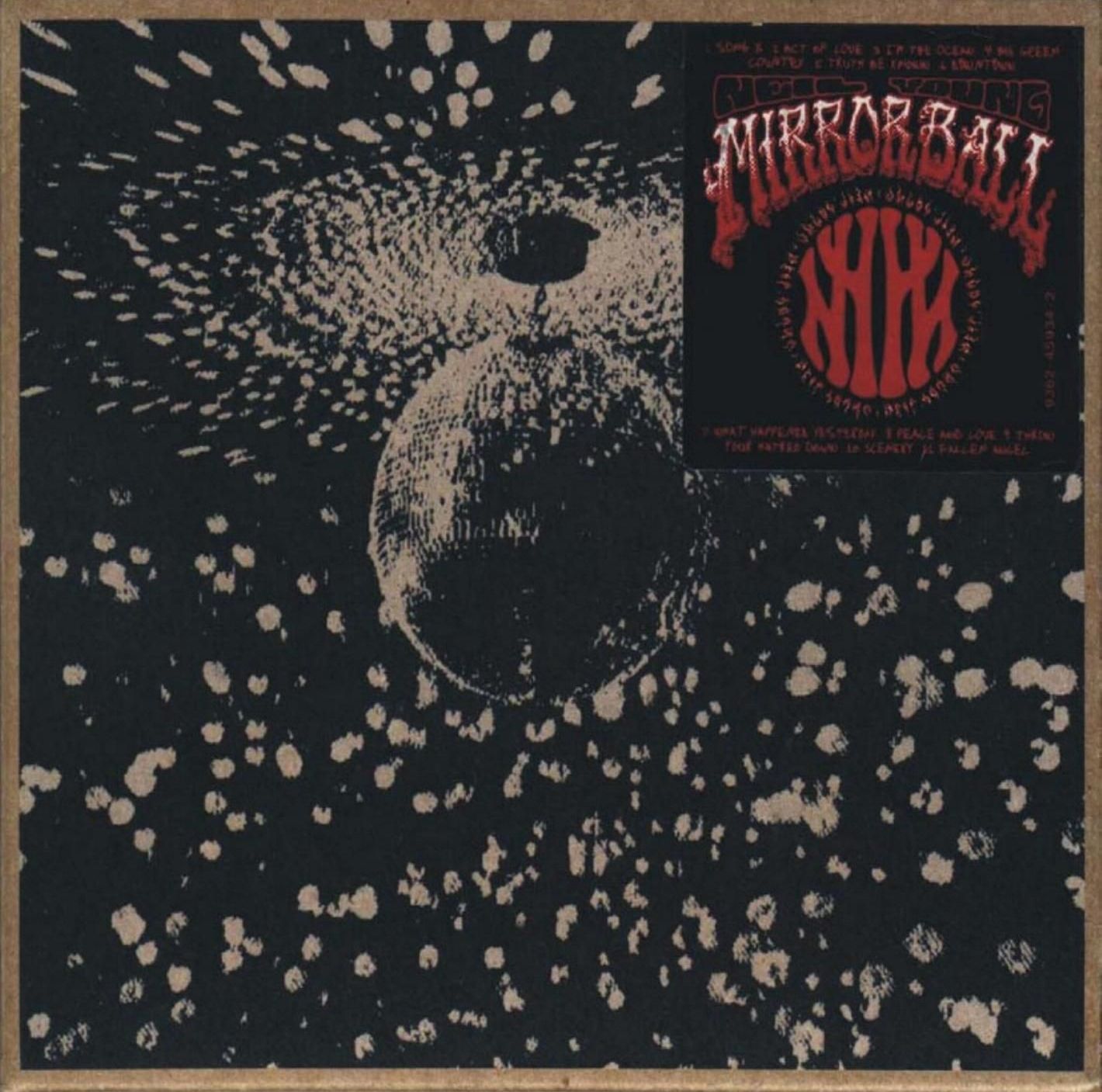 G7 Rock Club Bar do Celsão. Mirror Ball Neil Young & Pearl Jam (1995)