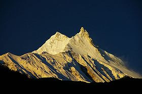 Manaslu. Grup pegunungan: Himalaya