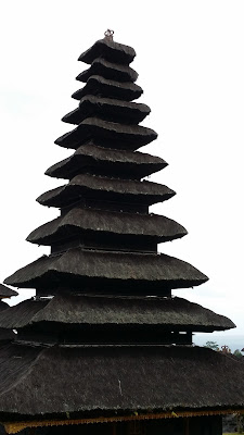 Pura Besakih (Bali - Indonesia) Pura Besakih (Bali - Indonesia)